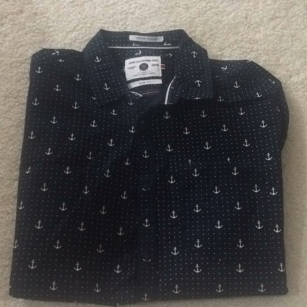 NWOT men’s button up